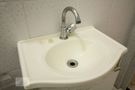 Casa à venda com 180m², 3 quartos e sem vagaCasa 2 - Banheiro