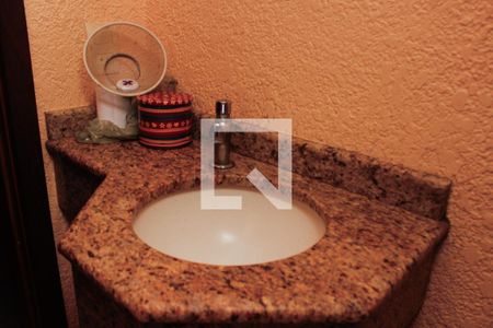 Casa de condomínio à venda com 205m², 3 quartos e 2 vagas Casa de condomínio à venda com 205m², 3 quartos e 2 vagasLavabo