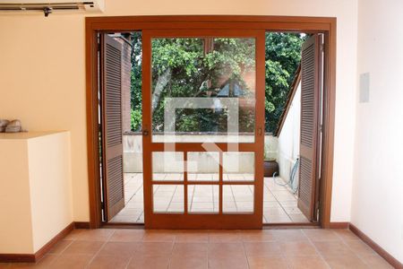 Casa de condomínio à venda com 205m², 3 quartos e 2 vagas Casa de condomínio à venda com 205m², 3 quartos e 2 vagasSótão