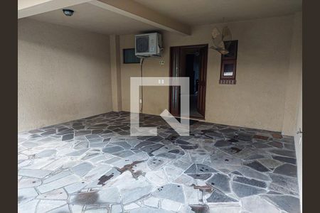 Casa de condomínio à venda com 205m², 3 quartos e 2 vagas Casa de condomínio à venda com 205m², 3 quartos e 2 vagasGaragem