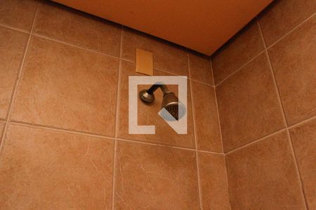 Casa de condomínio à venda com 205m², 3 quartos e 2 vagas Casa de condomínio à venda com 205m², 3 quartos e 2 vagasBanheiro da Suíte