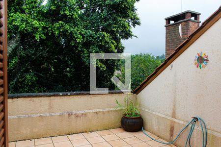 Casa de condomínio à venda com 205m², 3 quartos e 2 vagas Casa de condomínio à venda com 205m², 3 quartos e 2 vagasTerraço