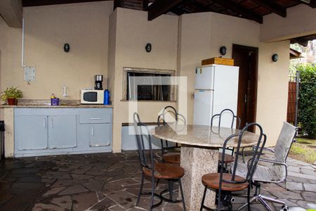 Casa de condomínio à venda com 205m², 3 quartos e 2 vagas Casa de condomínio à venda com 205m², 3 quartos e 2 vagasÁrea comum - Churrasqueira