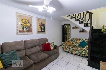 Sala de casa à venda com 4 quartos, 240m² em Vila Sílvia, São Paulo