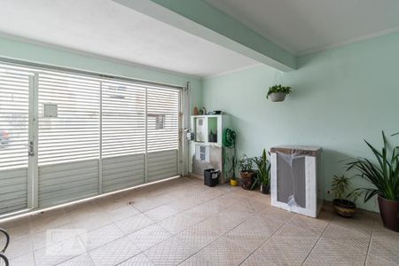 Casa à venda com 240m², 4 quartos e 2 vagasGaragem