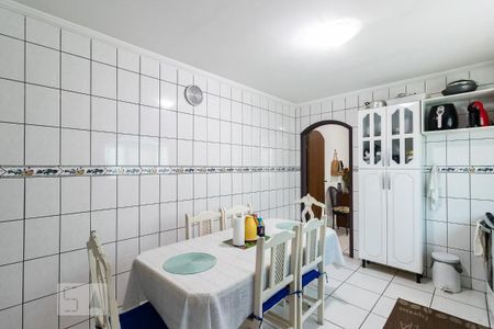 Casa à venda com 240m², 4 quartos e 2 vagasCozinha