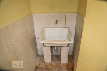 Casa para alugar com 72m², 1 quarto e sem vagaLavandeira