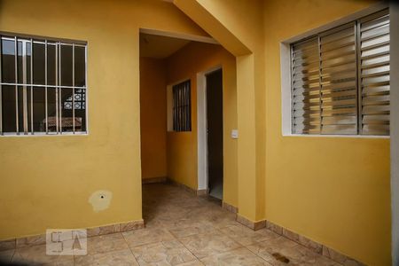 Casa para alugar com 72m², 1 quarto e sem vagaQuintal