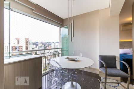 Apartamento à venda com 50m², 1 quarto e 1 vaga Apartamento à venda com 50m², 1 quarto e 1 vagaSala
