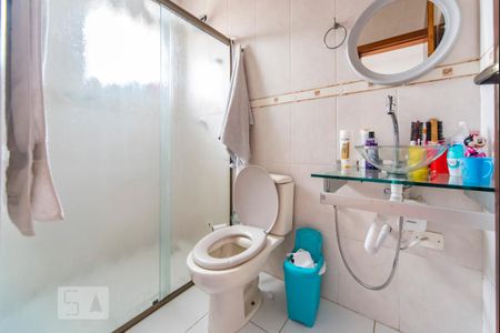 Casa à venda com 90m², 2 quartos e 2 vagasBanheiro do Quarto 2