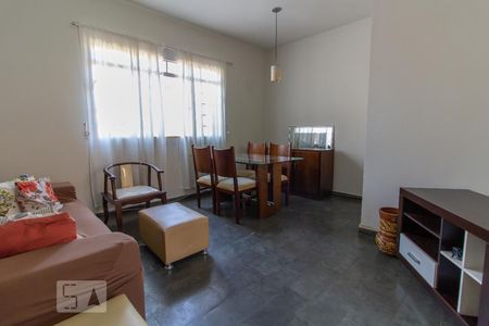 Sala de apartamento para alugar com 2 quartos, 80m² em Santa Tereza, Belo Horizonte