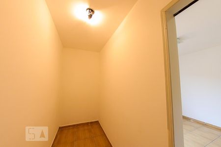 Casa de condomínio para alugar com 70m², 2 quartos e 1 vaga