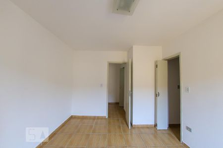 Casa de condomínio para alugar com 70m², 2 quartos e 1 vaga Casa de condomínio para alugar com 70m², 2 quartos e 1 vagaSuite