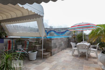 Apartamento para alugar com 270m², 3 quartos e 2 vagasCobertura