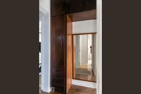 Apartamento para alugar com 270m², 3 quartos e 2 vagasCorredor