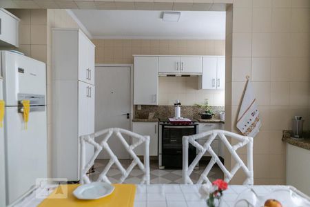 Apartamento para alugar com 270m², 3 quartos e 2 vagasCozinha