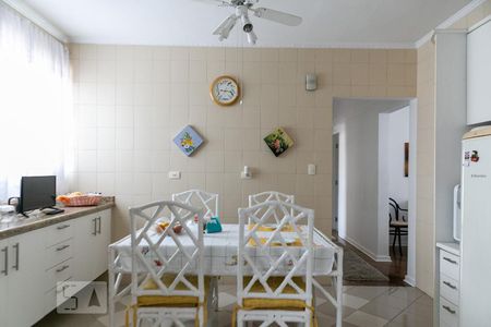 Apartamento para alugar com 270m², 3 quartos e 2 vagasCozinha