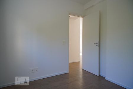 Quarto 1 de apartamento para alugar com 2 quartos, 60m² em Jardim Carvalho, Porto Alegre