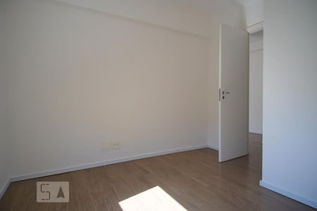 Quarto 2 de apartamento para alugar com 2 quartos, 60m² em Jardim Carvalho, Porto Alegre