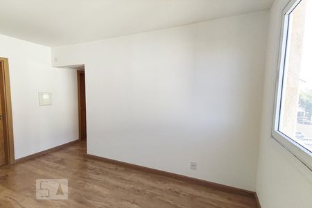 Sala de apartamento à venda com 2 quartos, 52m² em Industrial, Novo Hamburgo