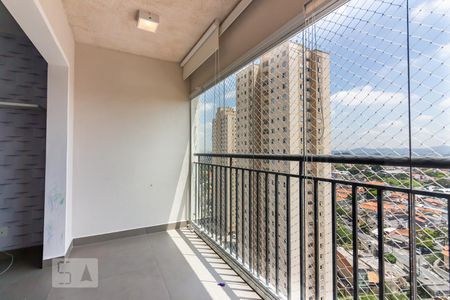 Varanda de apartamento para alugar com 2 quartos, 60m² em Jaguaribe, Osasco