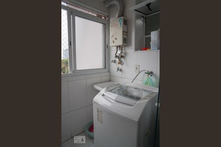 Apartamento à venda com 58m², 3 quartos e 1 vagaÁrea de Serviço