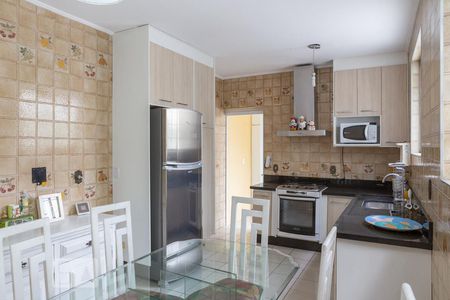 Casa à venda com 350m², 4 quartos e 2 vagasCozinha