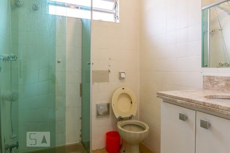 Casa à venda com 350m², 4 quartos e 2 vagasBanheiro Social