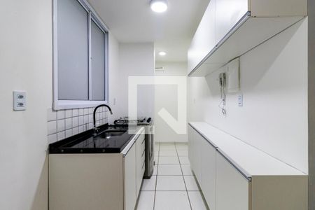 Apartamento à venda com 45m², 2 quartos e 1 vaga Apartamento à venda com 45m², 2 quartos e 1 vagaCozinha