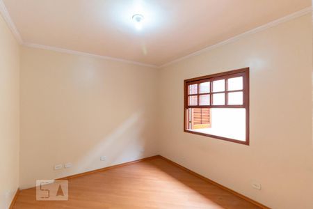 Casa à venda com 120m², 3 quartos e 4 vagasQuarto 2