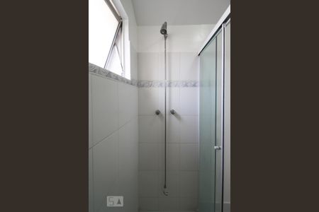Apartamento à venda com 77m², 2 quartos e 1 vaga Apartamento à venda com 77m², 2 quartos e 1 vagaBanheiro da Suíte
