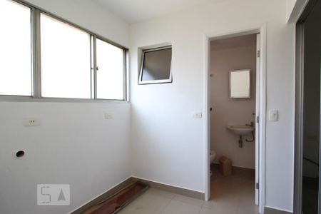 Apartamento à venda com 77m², 2 quartos e 1 vaga Apartamento à venda com 77m², 2 quartos e 1 vagaÁrea de Serviço
