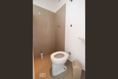 Apartamento à venda com 77m², 2 quartos e 1 vaga Apartamento à venda com 77m², 2 quartos e 1 vagaBanheiro de Serviço