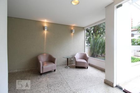 Apartamento à venda com 77m², 2 quartos e 1 vaga Apartamento à venda com 77m², 2 quartos e 1 vagaÁrea comum - Salão de festas