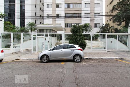 Apartamento à venda com 77m², 2 quartos e 1 vaga Apartamento à venda com 77m², 2 quartos e 1 vagaFachada
