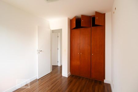 Apartamento à venda com 77m², 2 quartos e 1 vaga Apartamento à venda com 77m², 2 quartos e 1 vagaQuarto