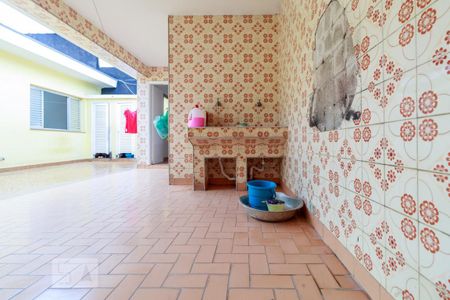 Casa à venda com 281m², 3 quartos e 5 vagas Casa à venda com 281m², 3 quartos e 5 vagasÁrea de Serviço