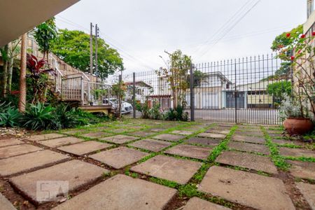 Casa à venda com 281m², 3 quartos e 5 vagas Casa à venda com 281m², 3 quartos e 5 vagasGaragem