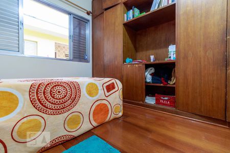 Casa à venda com 281m², 3 quartos e 5 vagas Casa à venda com 281m², 3 quartos e 5 vagasQuarto 2