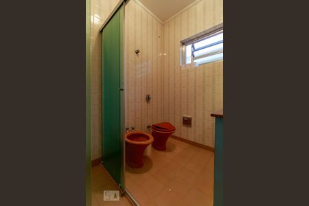 Casa à venda com 281m², 3 quartos e 5 vagas Casa à venda com 281m², 3 quartos e 5 vagasBanheiro da Suíte