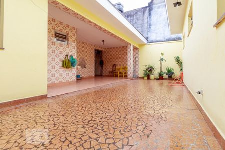 Casa à venda com 281m², 3 quartos e 5 vagas Casa à venda com 281m², 3 quartos e 5 vagasÁrea de Serviço