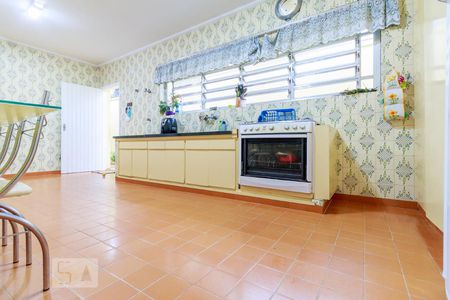 Casa à venda com 281m², 3 quartos e 5 vagas Casa à venda com 281m², 3 quartos e 5 vagasCozinha