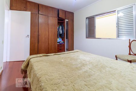 Casa à venda com 281m², 3 quartos e 5 vagas Casa à venda com 281m², 3 quartos e 5 vagasSuíte