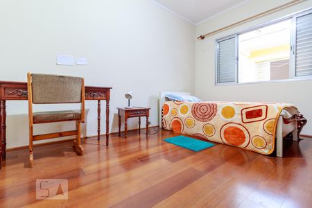 Casa à venda com 281m², 3 quartos e 5 vagas Casa à venda com 281m², 3 quartos e 5 vagasQuarto 2