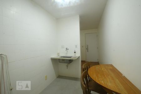 Cozinha de apartamento para alugar com 1 quarto, 30m² em Asa Norte, Brasília