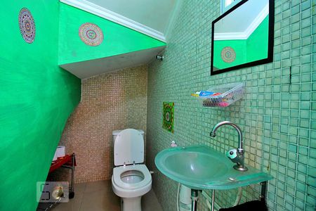 Lavabo de casa de condomínio à venda com 5 quartos, 120m² em Vila Metalúrgica, Santo André