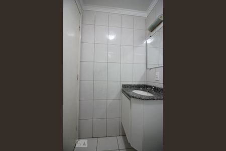Apartamento para alugar com 55m², 2 quartos e 2 vagasBanheiro Social