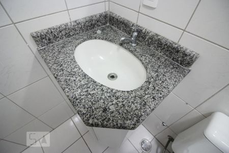 Apartamento para alugar com 55m², 2 quartos e 2 vagasBanheiro Social