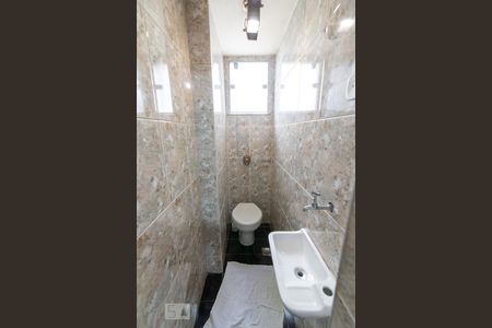 Apartamento à venda com 60m², 2 quartos e 1 vagaBanheiro 1