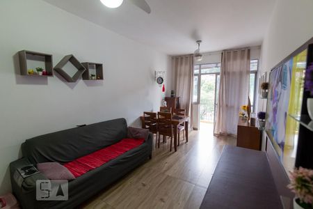 Sala de apartamento à venda com 2 quartos, 60m² em Vila Isabel, Rio de Janeiro